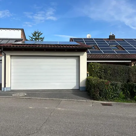 Moderne Neckarschleife Mit Klimaanlage *